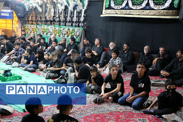 پاسداشت مقام حضرت قاسم‌بن‌الحسن(ع) در تکیه‌ای با 60 سال سابقه روضه