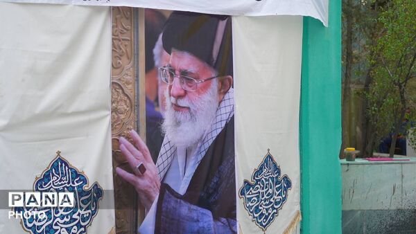 آیین گلباران محل شهادت شهید مرتضی مطهری با حضور مجید پارسا در منطقه ۱۲