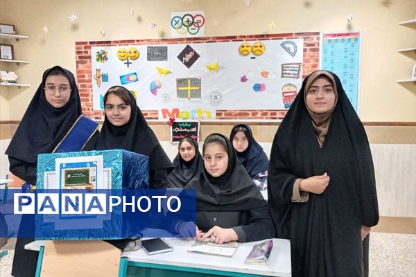 مراسم هفته بهداشت و روان در مدرسه خوارزمی رباط کریم