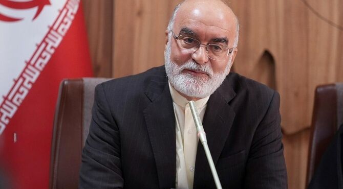 خبرنگاران چشم بینا، گوش شنوا و زبان گویای جامعه هستند
