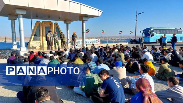 سفر به سرزمین نور؛ روایت دانش‌آموزان از حماسه‌های دفاع مقدس