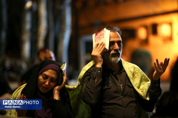 احیای شب نوزدهم ماه رمضان در دانشگاه تهران