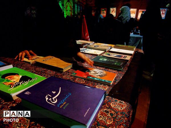 نمایشگاه عکس ولی فقیه در کاشمر