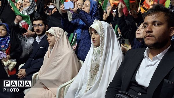 میدان تهرانی مقدم میزبان یک مراسم عروسی با جمعیت چشم گیر بود