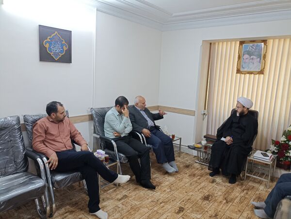 دیدار خبرنگاران شهرستان خلیل‌آباد با امام جمعه شهرستان به‌مناسبت روز خبرنگار