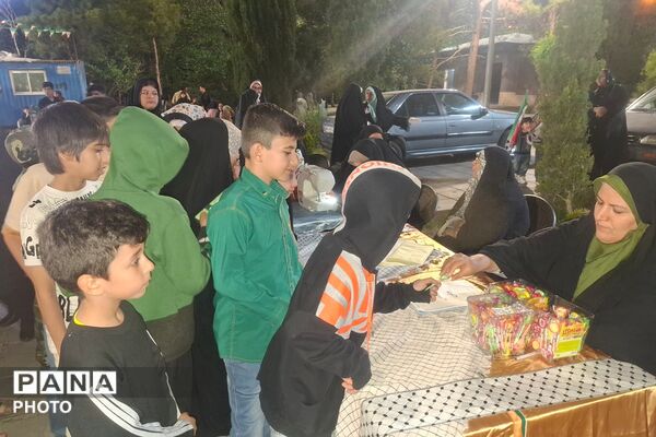 برای حفظ ایران، سنگر ما خیابان