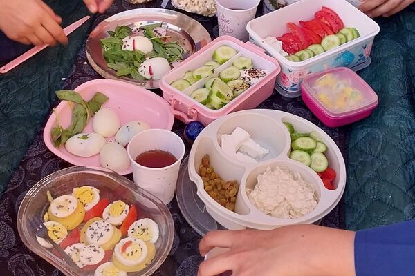 صبحانه سالم و روز تخم مرغ در دبستان شهید مجید مجیدی ناحیه دو شهرری 