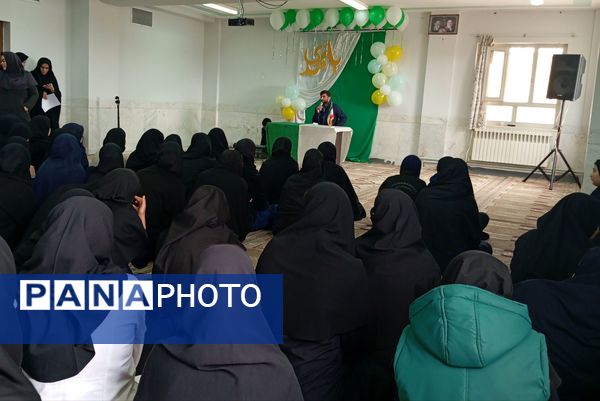 هنرستان الزهرا شهر بن غرق در شور مهدوی