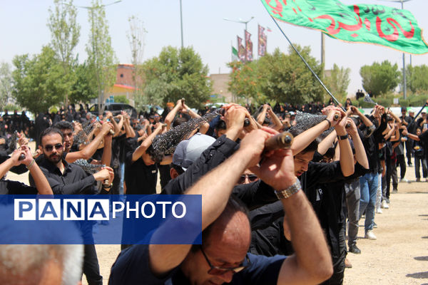 عزاداری تاسوعای حسینی در شهر درق 