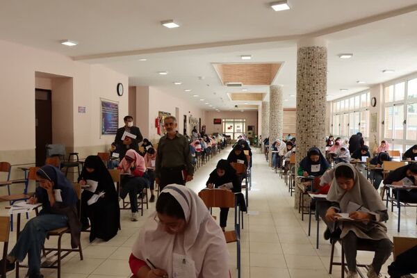 بازدید کارشناس مسئول مدارس خاص و استعدادهای درخشان وزرات آموزش و پرورش از حوزه‌ برگزاری آزمون‌های سمپاد 