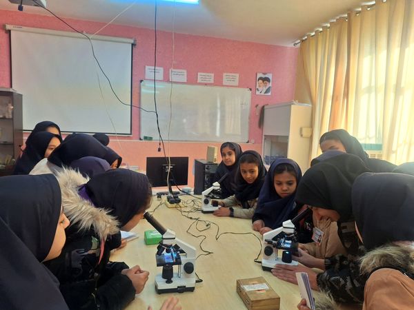 اردوی علمی ،تفریحی دانش آموزان مدرسه مهندس رحمانی فرد در پژوهش سرای علامه طباطبایی