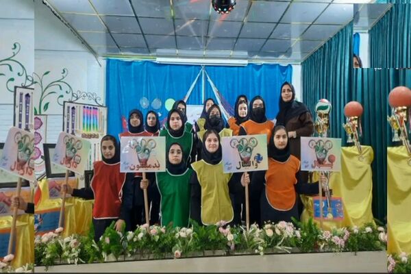 هنرنمایی دانش‌آموزان در المپیاد درون مدرسه‌ای