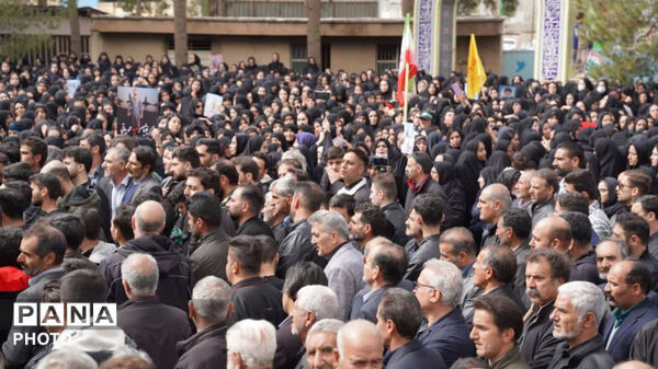 بدرقه قهرمان وطن شهید خلبان محمد بیاتی پیردوستی 
