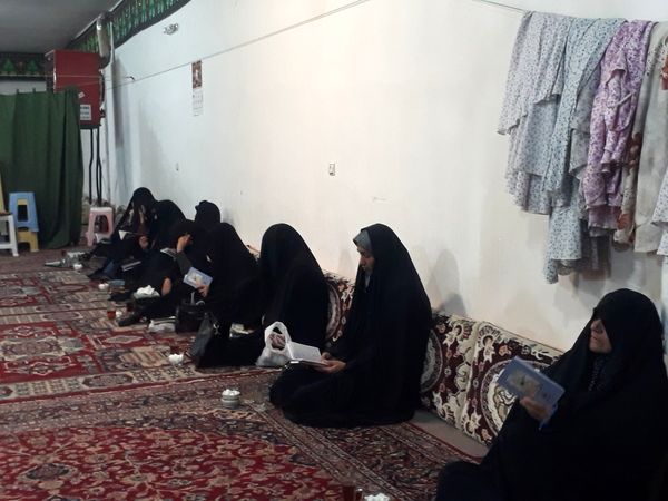 قرائت دعای پرفیض ندبه در مسجد ابوالفضلی بار