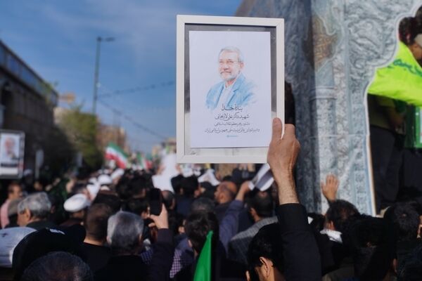 قاب های ماندگار از تشیع شهید لاریجانی در حریم امن فاطمی