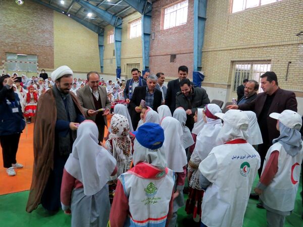 آیین برگزاری زنگ سپاس معلم در مدرسه خانکلابی بجنورد