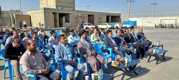 آیین افتتاح زمین چمن مصنوعی ورزشگاه مهر آموزش و پرورش فلاورجان