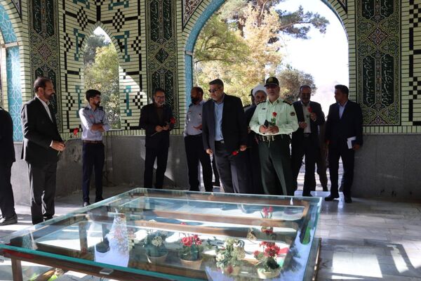 گرامیداشت روز آتش‌نشان و عطرافشانی مزار شهدای گمنام در تربت‌حیدریه
