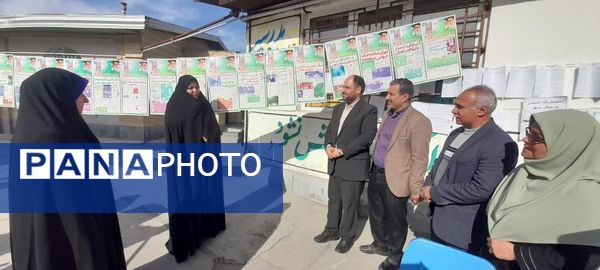 آیین نواختن « گلبانگ انقلاب » در مدرسه 22 بهمن دلند