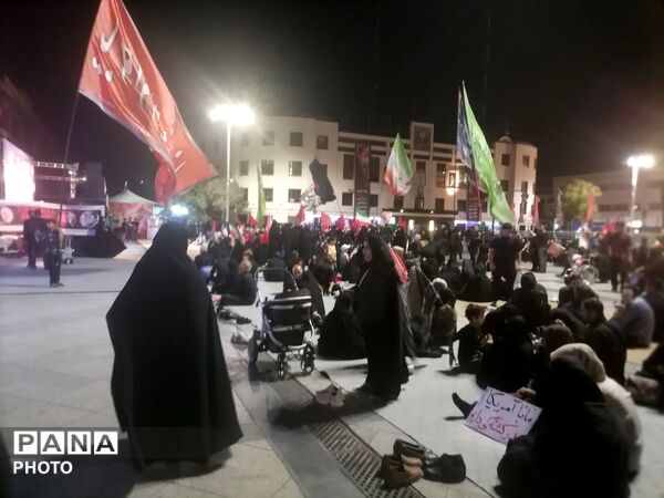 میدان شهدا عرصه میعاد گاه عاشقان سید علی خامنه‌ای