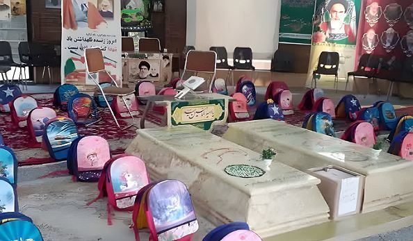 آماده‌سازی ۲۰۰ بسته لوازم‌التحریر در شهریار؛ پیوندی میان یاد شهدا و امید به آینده دانش‌آموزان