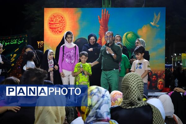 غدیر کیلومتری کاشان؛ جشن بی‌وقفه‌ی ولایت در چهارراه نماز