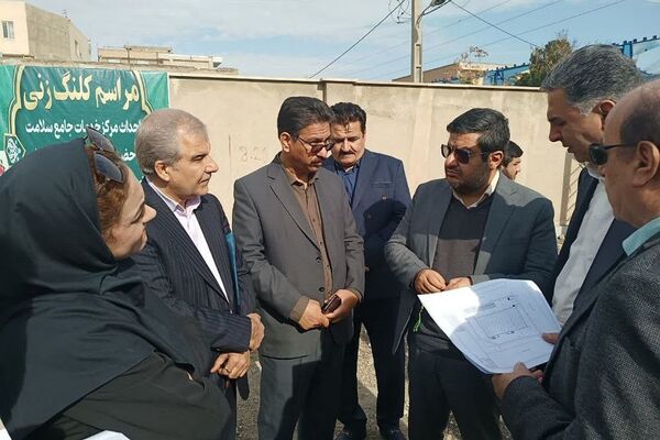 آیین کلنگ‌زنی پروژه‌های حوزه بهداشت و درمان شهرستان ری