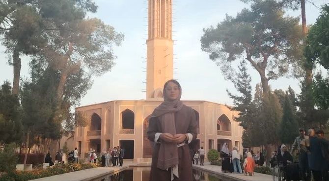 گلاب‌گیری با عطر رضوی در یزد