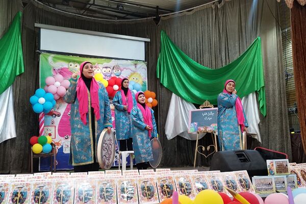 جشن الفبا دبستان دخترانه زنده یاد قمصری شهرستان ورامین 