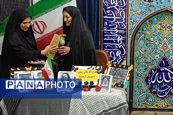 اجرای طرح «لاله‌های روشن» در دبستان آزاده ناحیه دو شهرری 