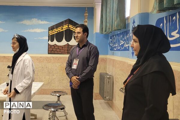 درخشش استعدادهای علمی مرحله استانی دوازدهمین جشنواره نوجوان خوارزمی در بهارستان‌دو