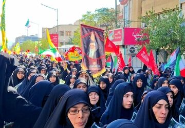۳۱۳ هزار جان‌فدا؛ وقتی ملت ایران فراتر از اعداد به میدان آمدند
