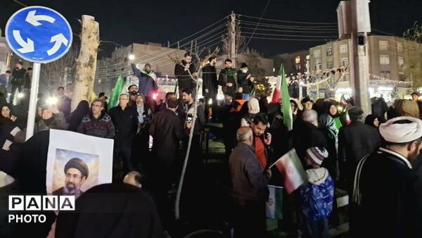 حضور پرشور ، انقلابی و دشمن‌شکن مردم در اجتماع بزرگ کرج