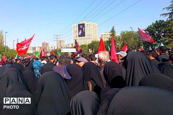  طنین فریاد «انتقام» در مصلی تهران