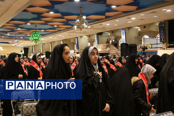 جلوه‌هایی از یادواره شهدای فرهنگی و دانش‌آموز استان قم