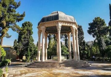 نگاهی به رقابت هنرمندان جوان در جوار آرامگاه حافظ