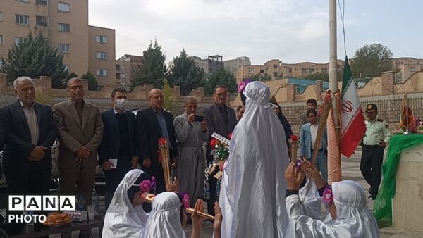 همدلی در زکیه؛ جشن عاطفه‌ها با حضور مدیرکل آموزش‌وپرورش کردستان 