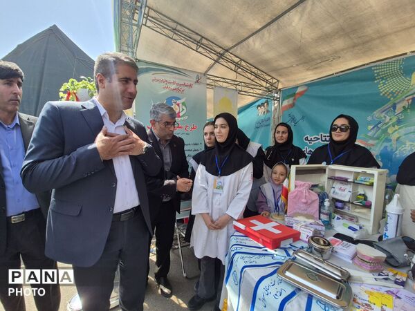 پنجره‌ای به دنیای استعدادها؛ افتتاح پایگاه‌های اوقات فراغت دانش‌آموزان شهر تهران