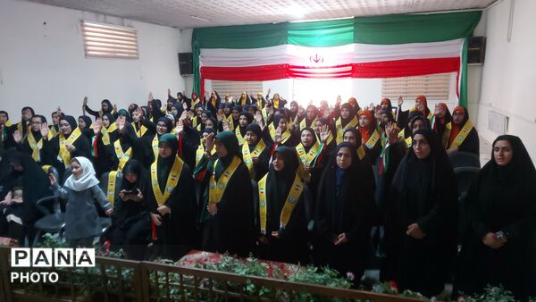 جشن جوانه‌ها در مدرسه شاهد مشکوة نور با حضور دانش‌آموزان پیشتاز