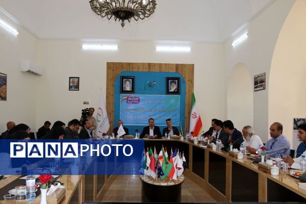 نشست خبری مدیران کل واحدهای تابعه وزارت امور اقتصادی و دارایی استان کرمان