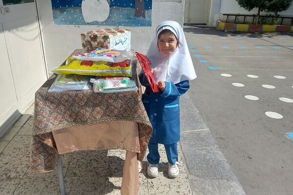 مراسم شور عاطفه‌ها در مدارس رودهن 