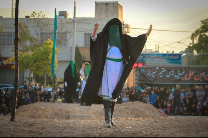 آماده‌سازی بزرگترین نمایش تعزیه‌خوانی در شیراز