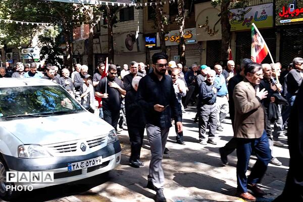 سیل عاشقان حسینی در بجنورد؛ جاماندگان اربعین، هم‌قدم با کاروان عشق -1