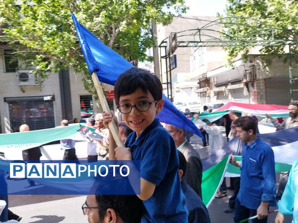 حمایت مردم شهریار از عملیات «وعده صادق»