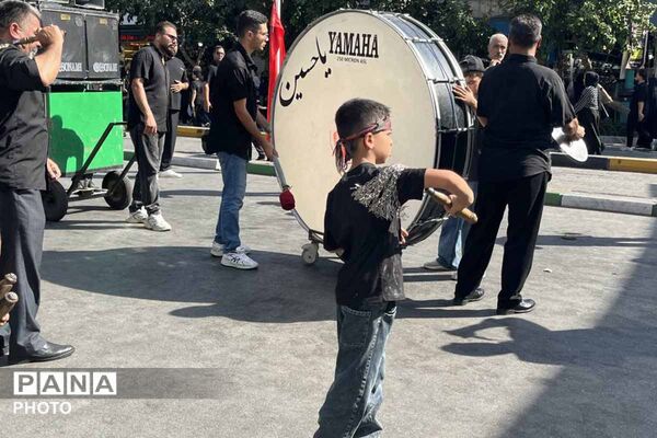 مشهد در سوگ امام رضا(ع)؛ حرم رضوی میزبان دلهای داغدار