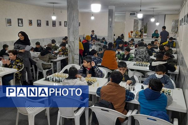 مسابقات منطقه ای شطرنج در مقطع ابتدایی در شهرستان قدس