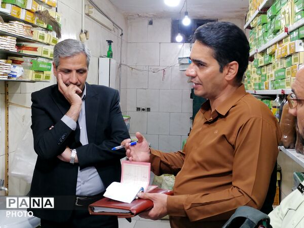 گشت مشترک نظارت بر بازار شهرستان کاشمر با حضور فرماندار