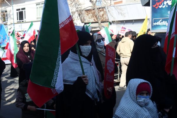 یک زنجان متحد در روز ۲۲بهمن 