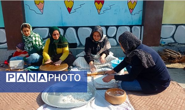 جشن هفته مازندران در دبستان نرجس خاتون گلوگاه 