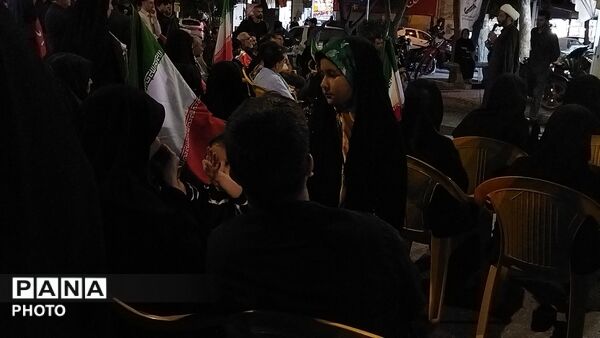 کافه گفتگوی حسینیه امام خمینی در صد و بیست و هشتمین شب 